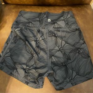 Buffbunny grey and black shorts